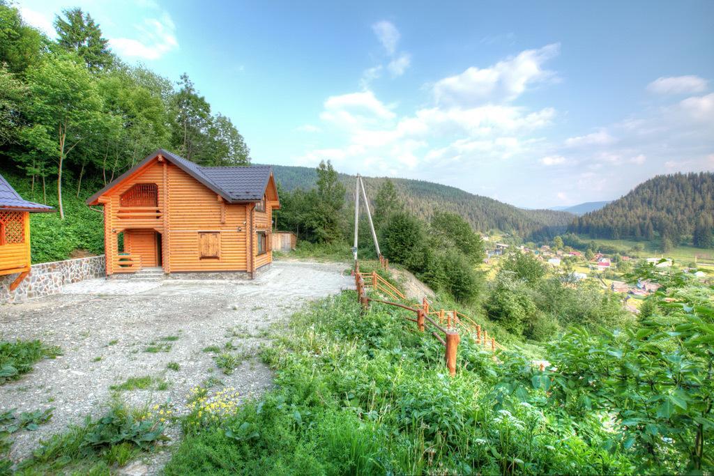 Cottage Goyra Yaremche Exterior photo
